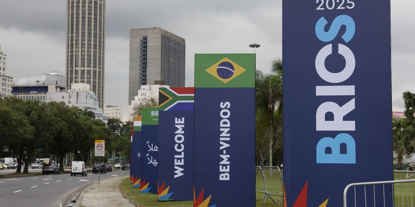 Brics no Brasil busca consolidar bloco em expansão pós-guerra no Irã