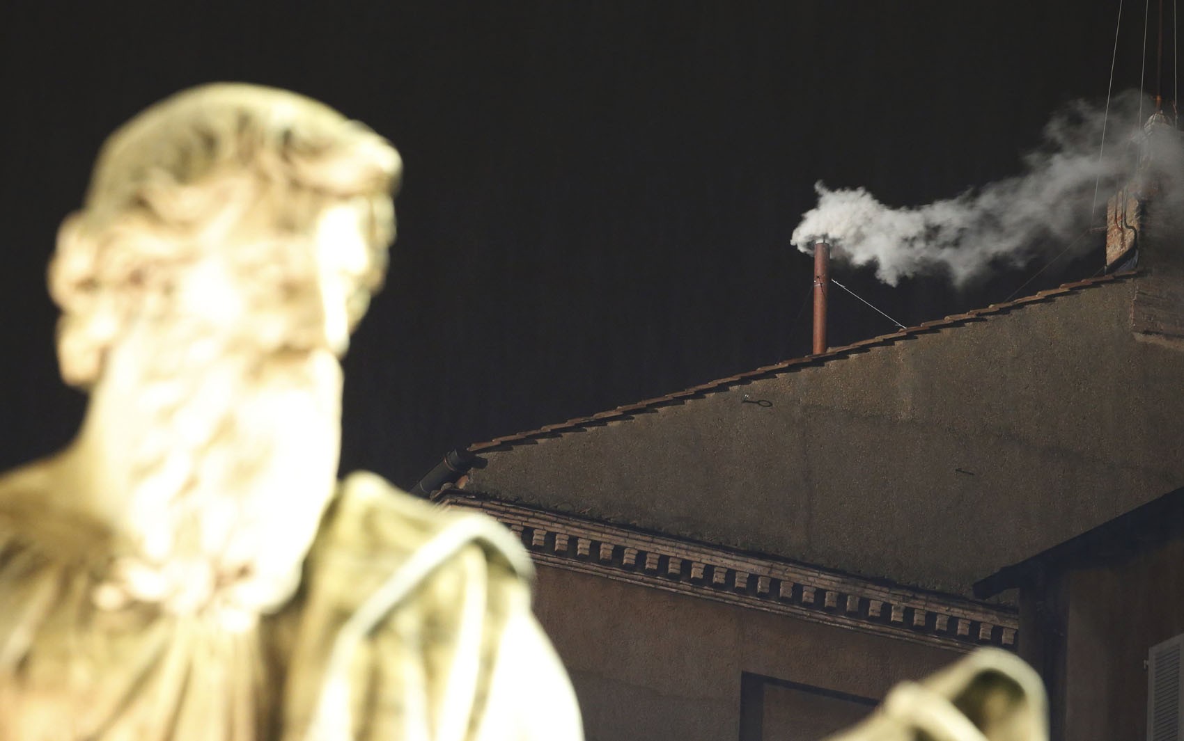 Vaticano prevê horários do fim das votações do conclave