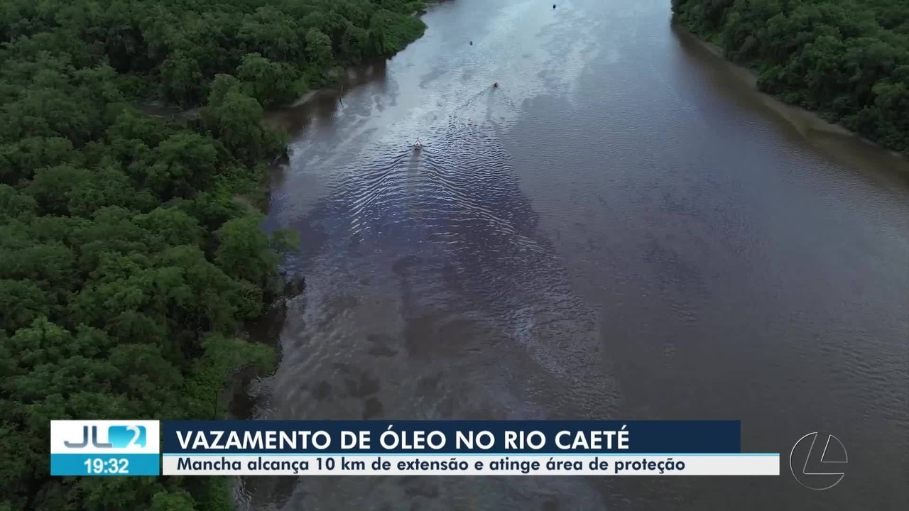 Mancha de diesel com extensão de 10 km em rio preocupa comunidades pesqueiras no Pará