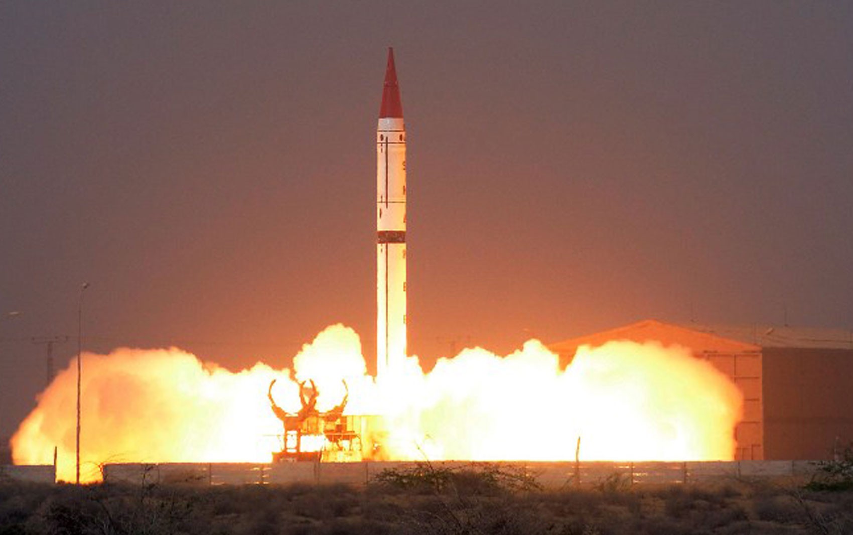 Em conflito, Índia e Paquistão são potências nucleares: conheça o arsenal de cada um