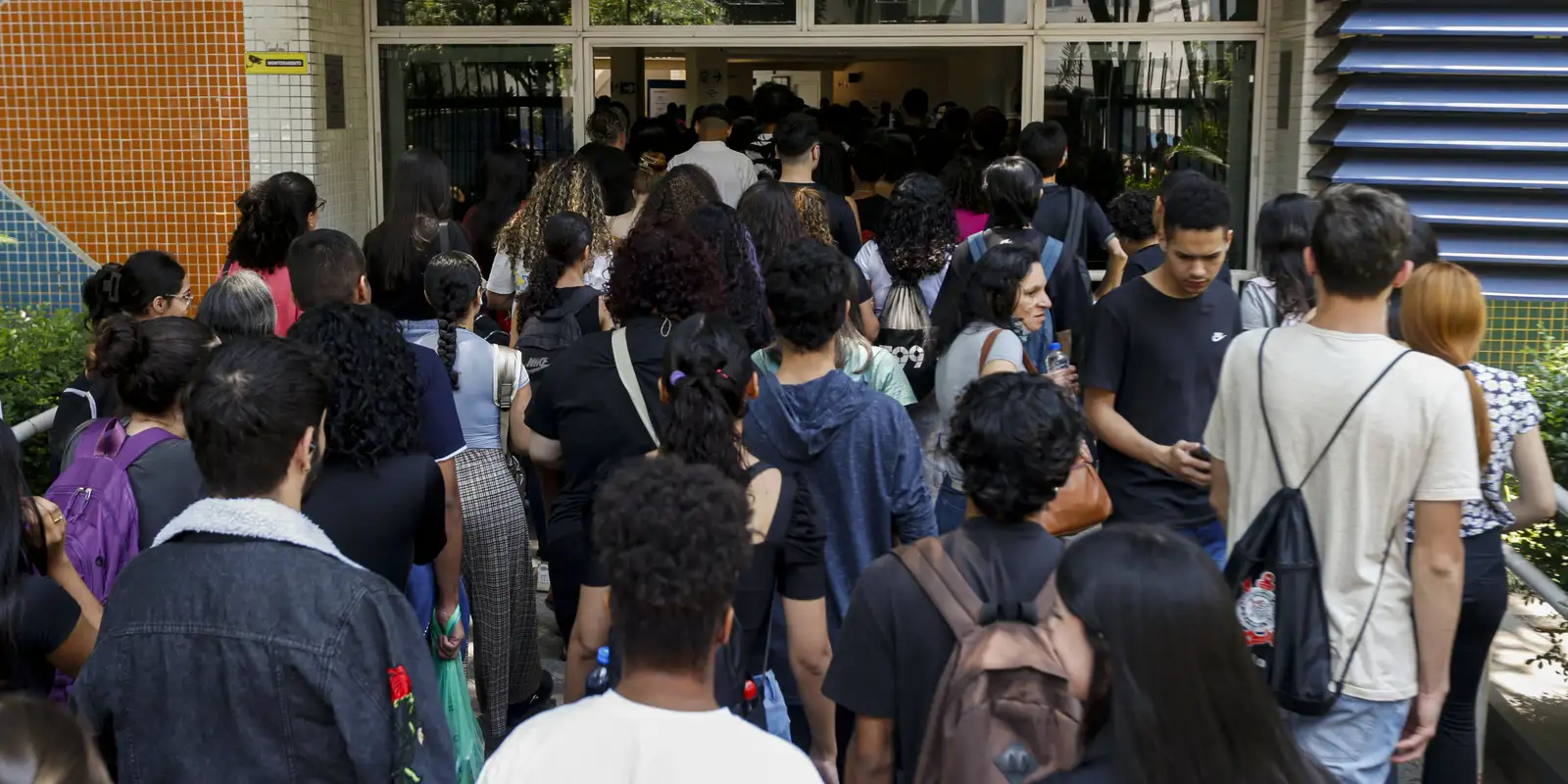 Aprovada cota de 30% em concursos para negros, indígenas e quilombolas