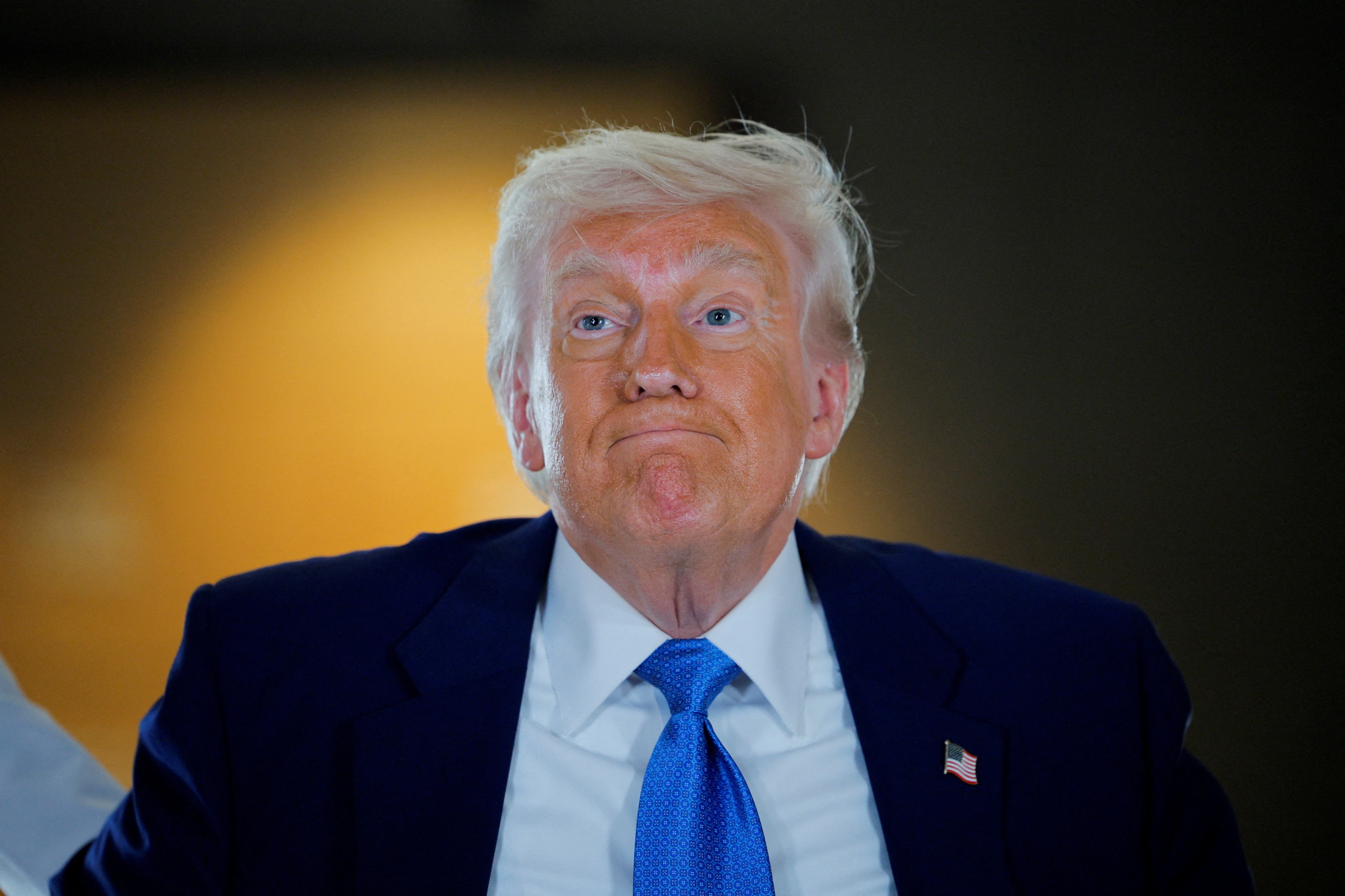 Estados norte-americanos entram com ação judicial para suspender tarifas de Trump