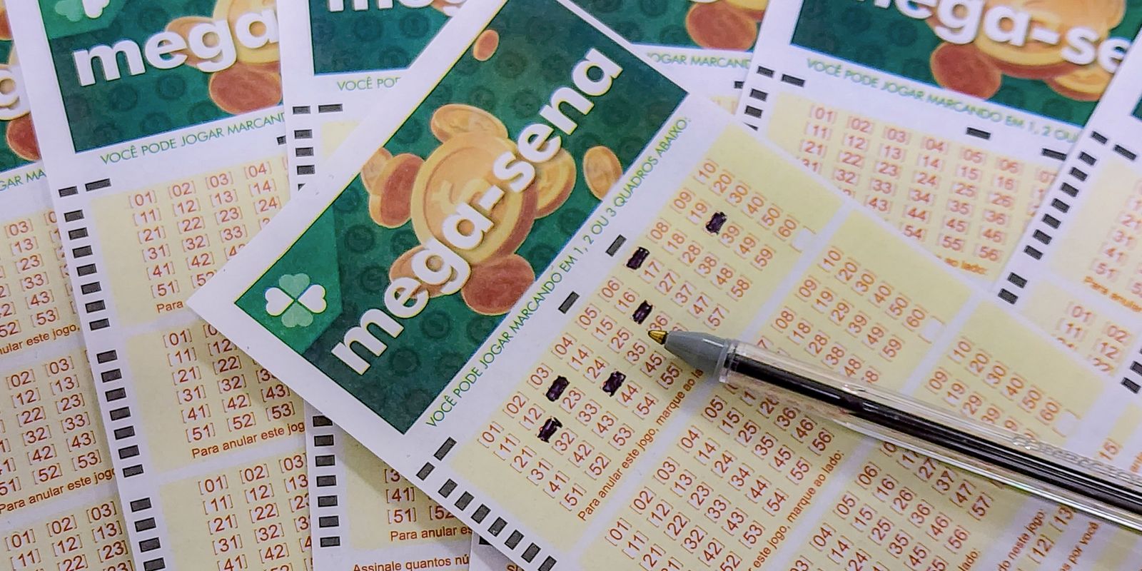 Mega-Sena sorteia neste sábado prêmio acumulado em R$ 130 milhões
