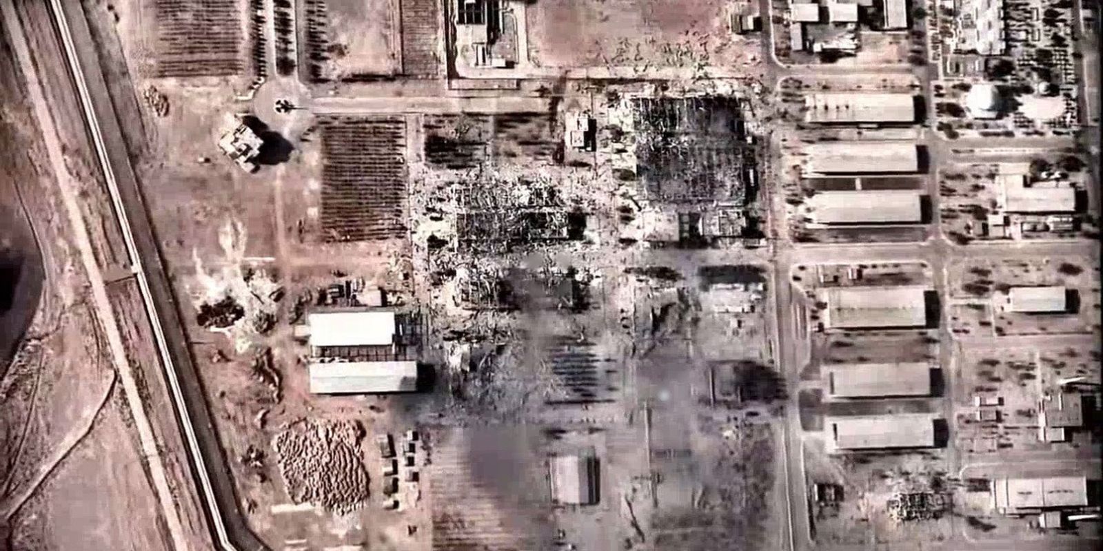 Israel ataca prisão em Teerã; Irã lança 21ª onda de mísseis balísticos