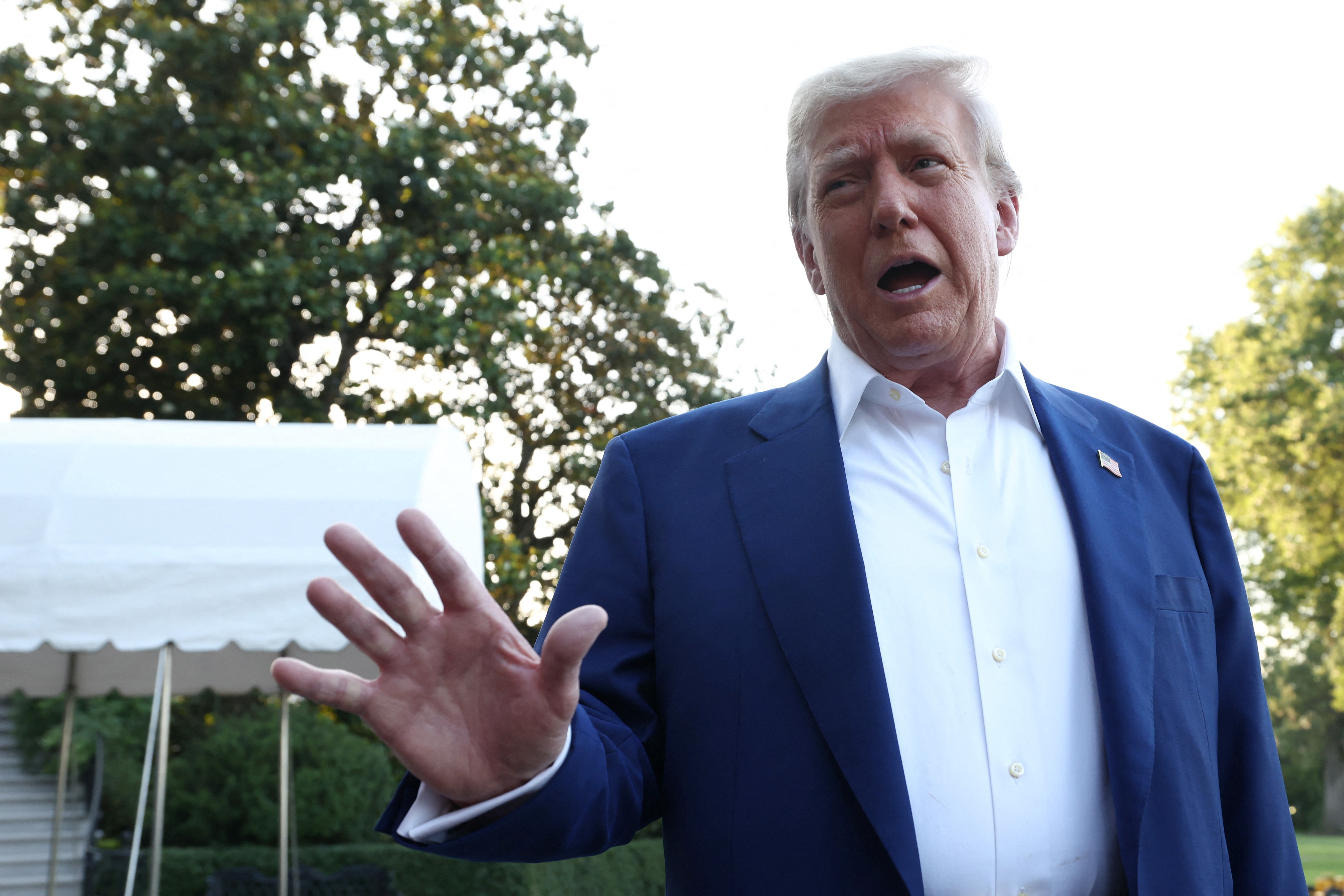 Trump diz que Irã e Israel violaram cessar-fogo e exige que Netanyahu não volte a bombardear Teerã
