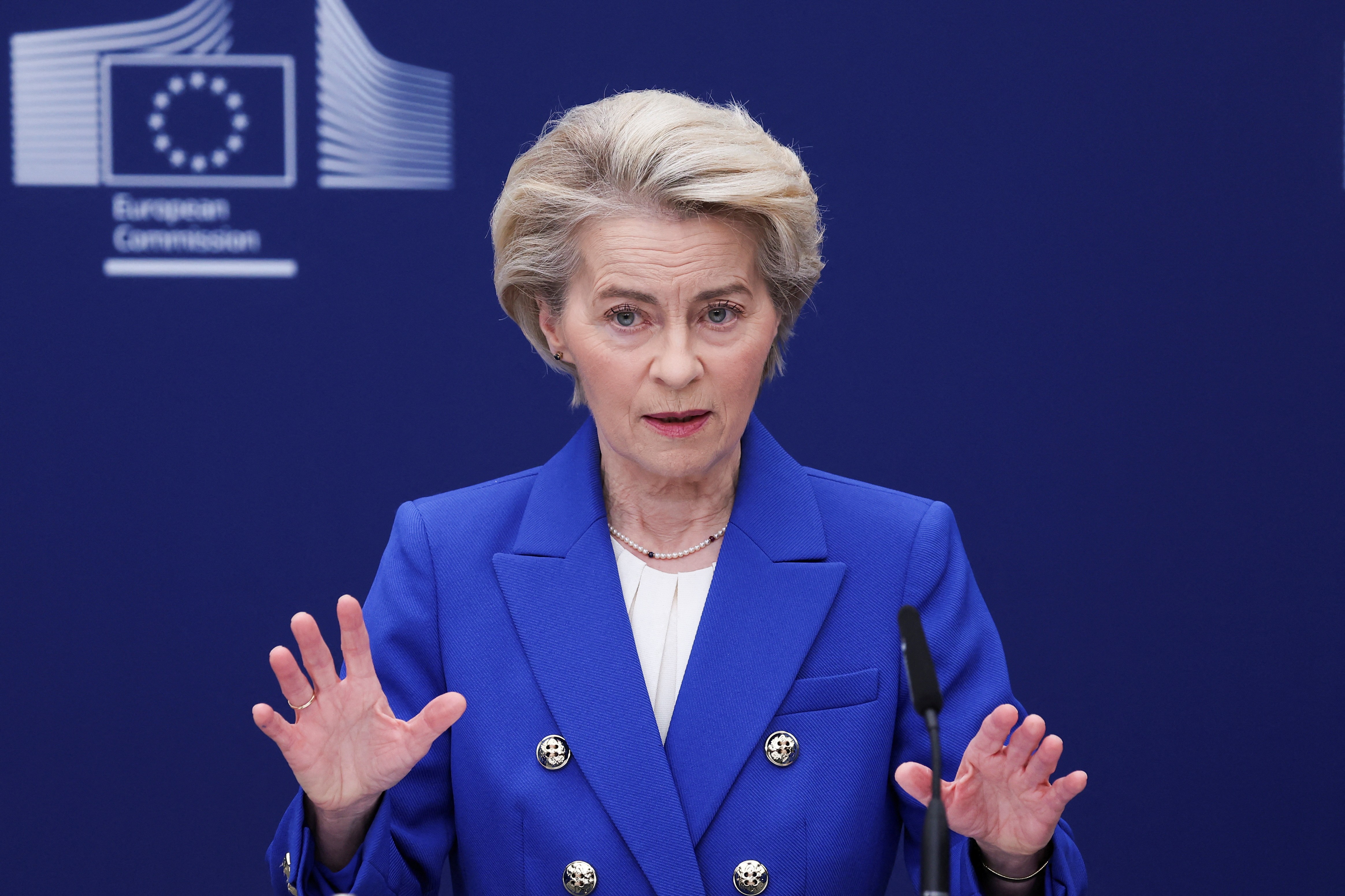 A Europa finalmente acordou militarmente, diz chefe da União Europeia em cúpula para debater Irã e Rússia